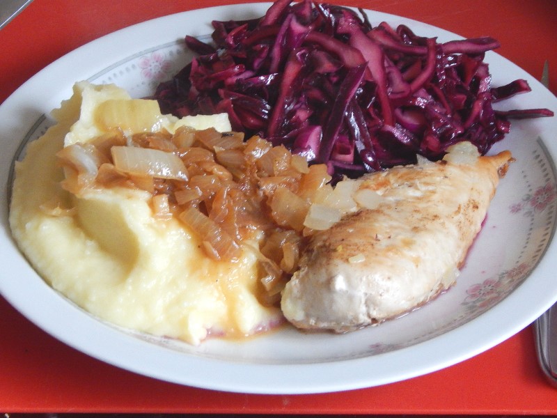 Salate - Rotkohlsalat - Serviervorschlag