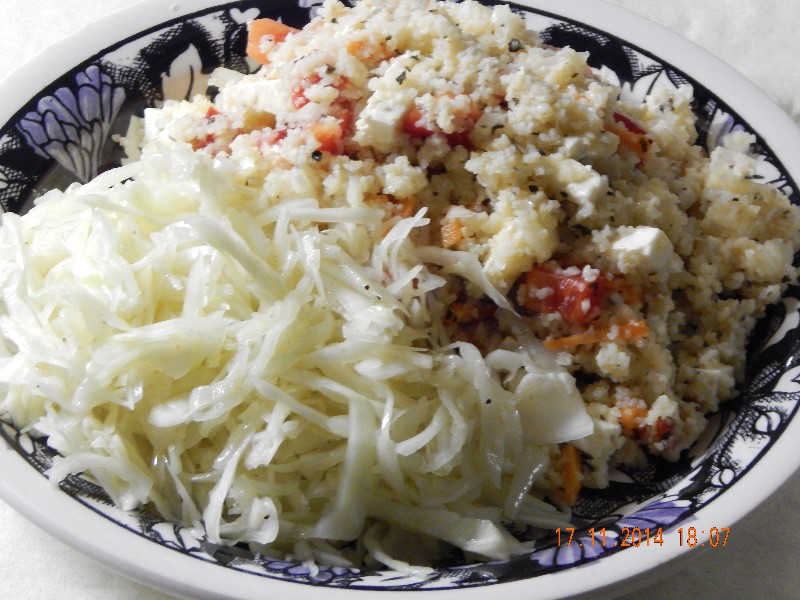 Bulgursalat mit Krautsalat
